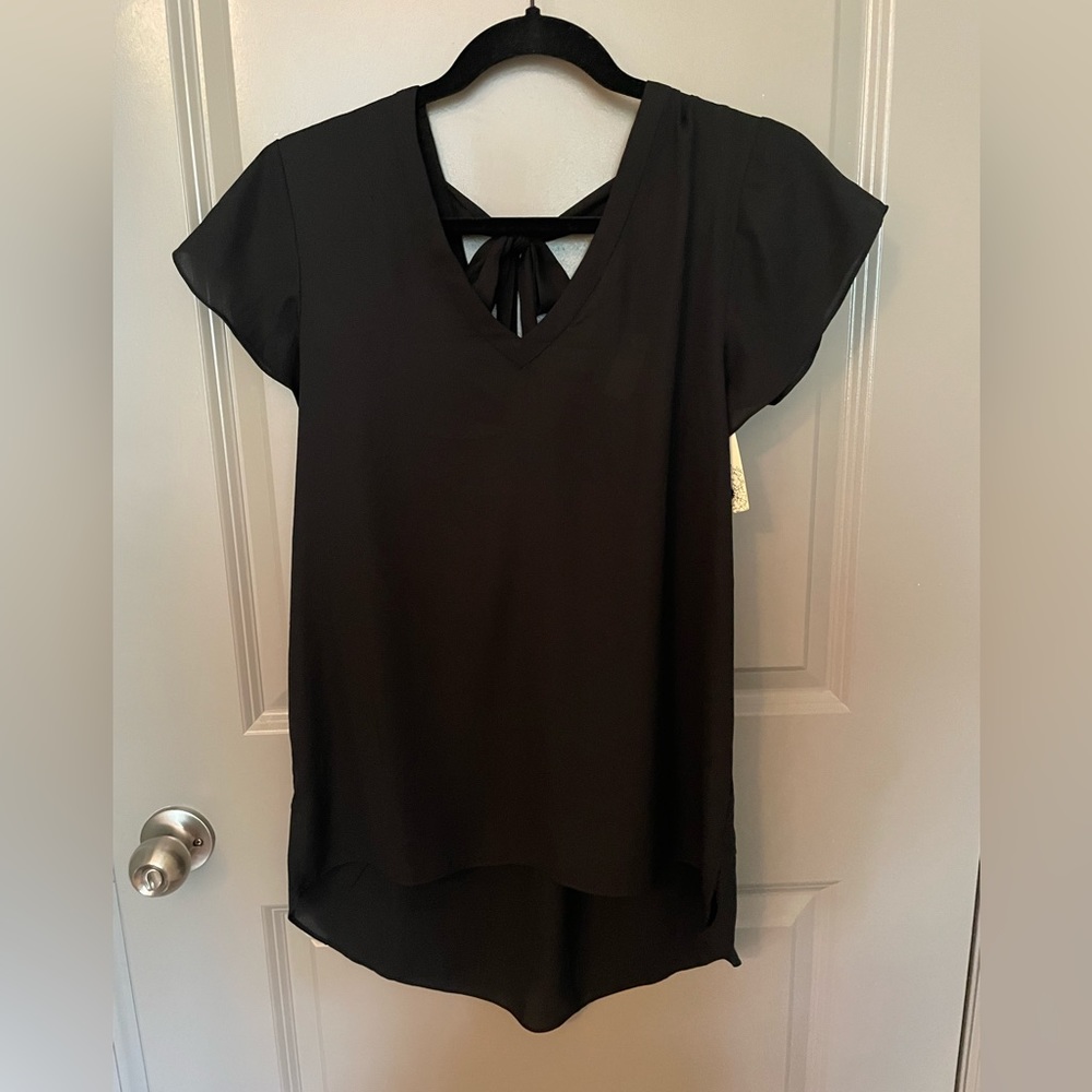 EVERLEIGH Women’s Black Blouse with Tie detail in the back